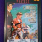 El hombre de las pistolas de oro