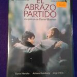 El abrazo partido