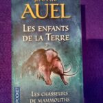 Les enfants de la Terre vol.3: Les chasseurs de mammouths