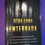 Otra luna enterrada