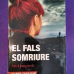 Els fals somriure (català)