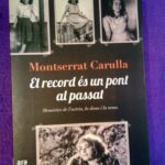El record és un pont al passat: Memòries de l'actriu , la dona i la nena