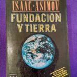 Fundación y Tierra