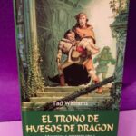 Añoranzas y pesares libro 1: El trono de huesos de dragón