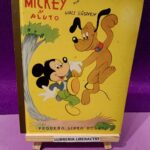 Pequeño libro dorado: Mickey y Pluto