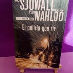 El policía que ríe