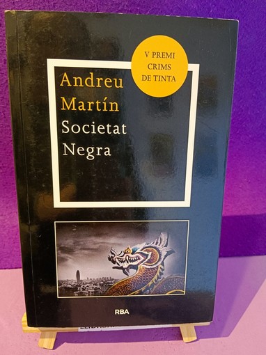 Novedades en papel pre-Sant Jordi