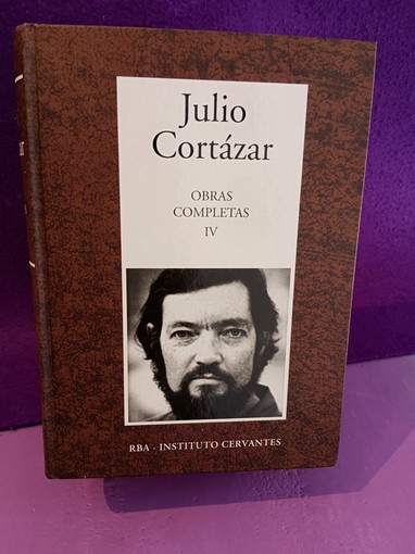 Novedades en papel pre-Sant Jordi