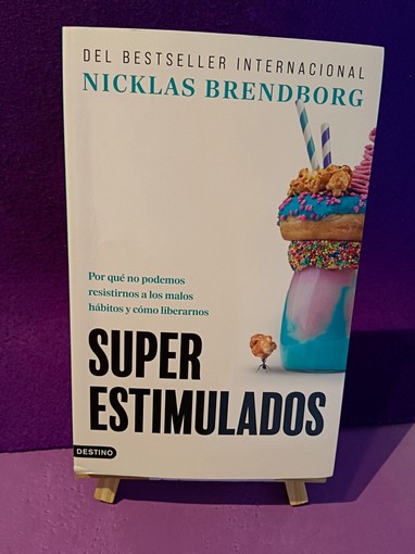 Novedades en papel pre-Sant Jordi